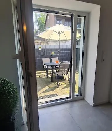 Daire Xxl 100 Qm Auch Als Monteur Nutzbar, - Aachen