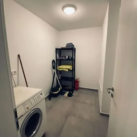 Apartment Grosse Moderne Ferienwohnung Auch Als Monteur Unterkunft Nutzbar, In Stolberg - Vicht Stolberg (Rhineland)