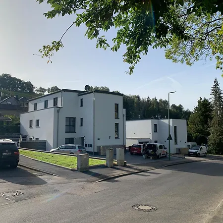 Xxl 100 Qm Auch Als Monteur Nutzbar, - Aachen Stolberg (Rhineland)