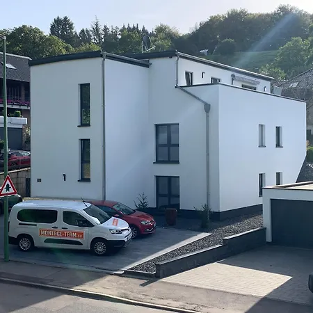 Grosse Moderne Ferienwohnung Auch Als Monteur Unterkunft Nutzbar, In Stolberg - Vicht *