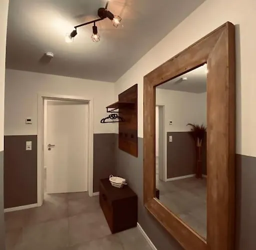 Xxl 100 Qm Auch Als Monteur Nutzbar, - Aachen * 施托尔贝格